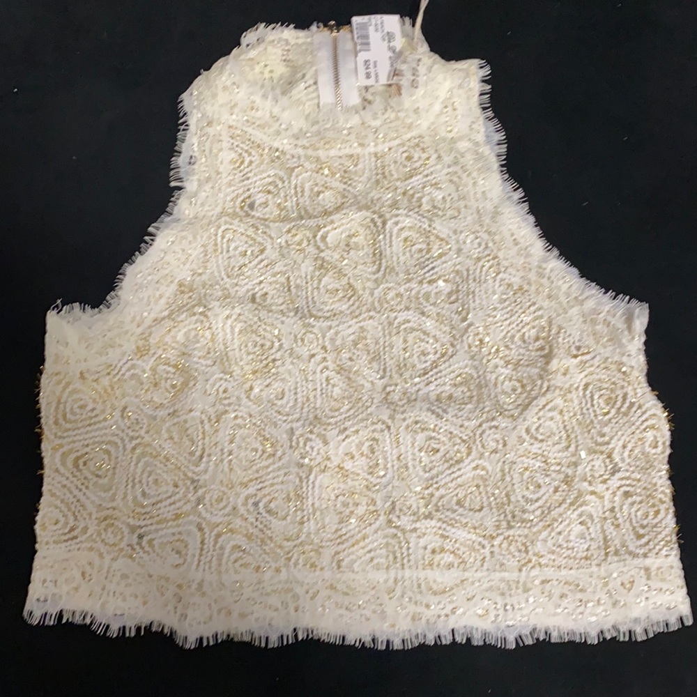 White & gold short sleeve shirt